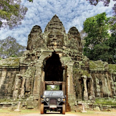 Siem Reap, JT01 Angkor Explorer